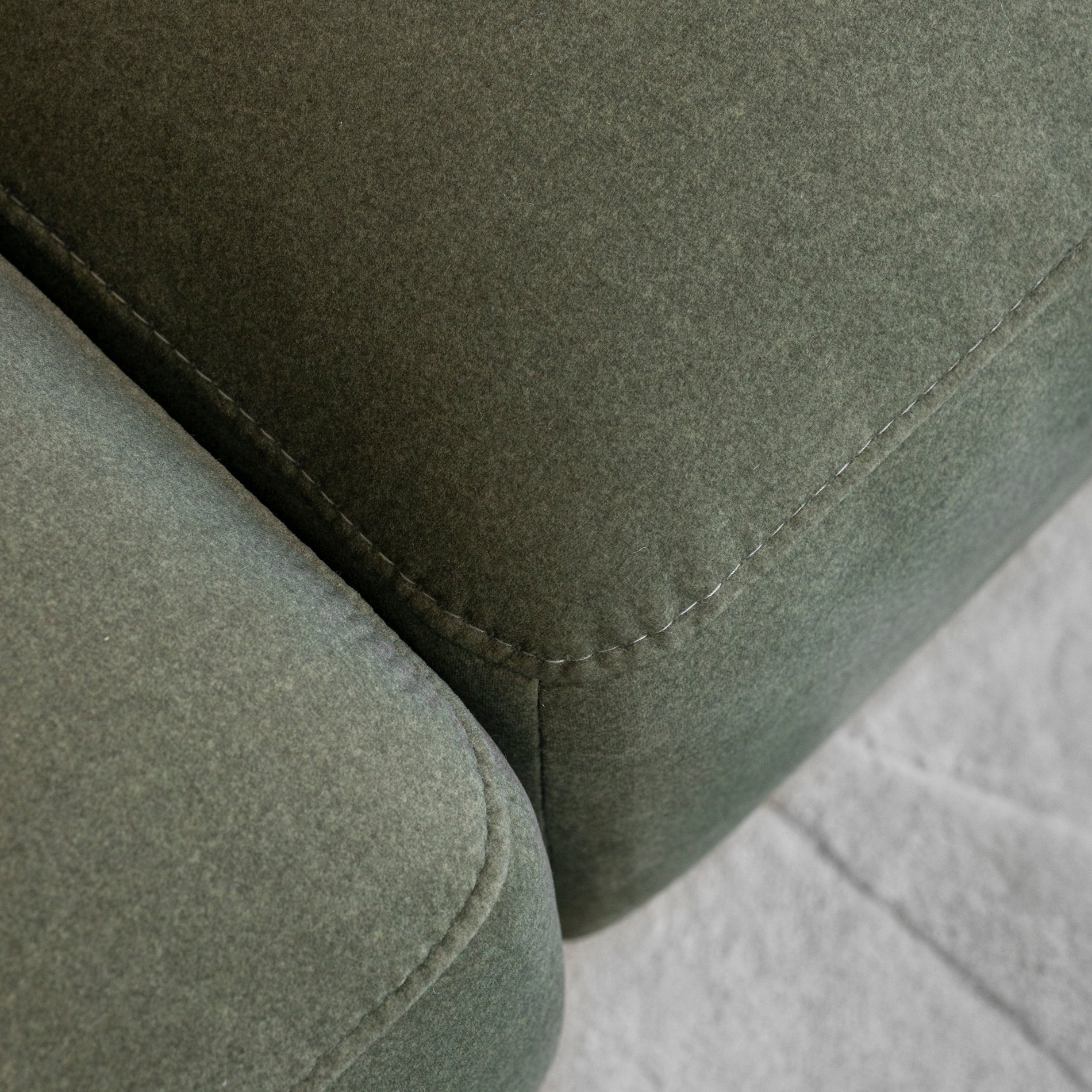 Modulaire en tissu vert feutré - Lowell - Image 3